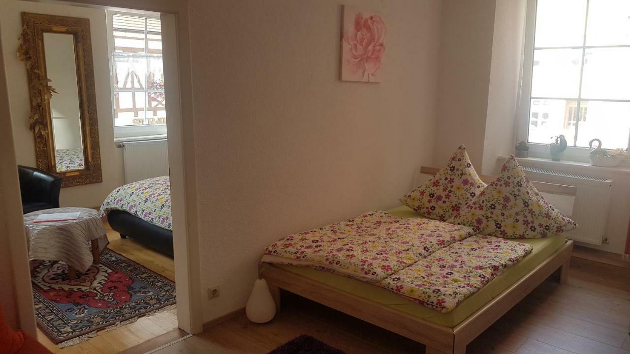 Pension Moserhaus Harburg  Eksteriør billede