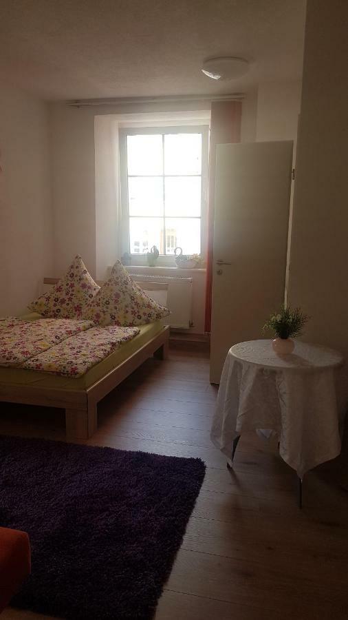 Pension Moserhaus Harburg  Eksteriør billede